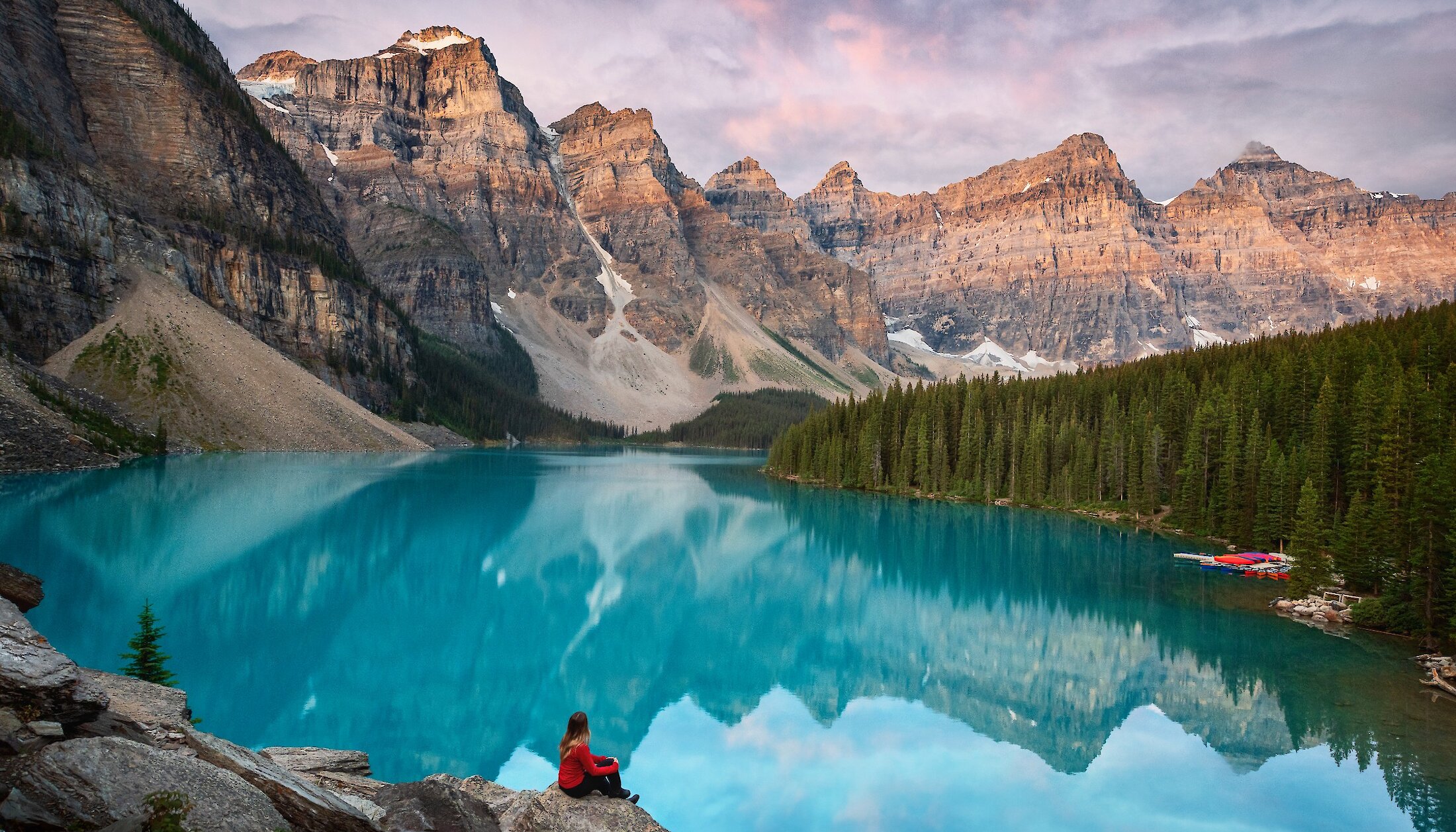 A view of Moraine Lake from the Rockpile